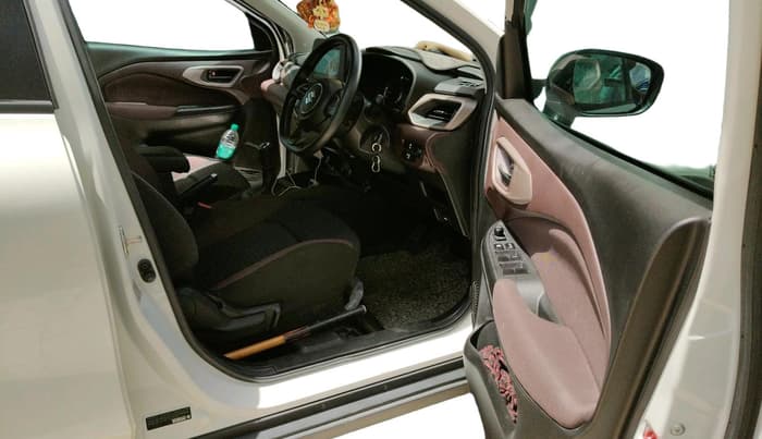 2025 Maruti FRONX DELTA CNG 1.2 MT, CNG, Manual, 10,268 km, interior