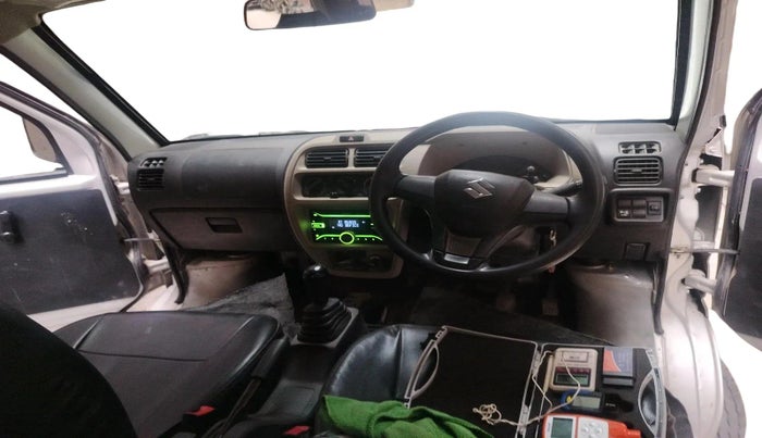 2023 Maruti Eeco 5 STR AC CNG, CNG, Manual, 30,077 km, interior