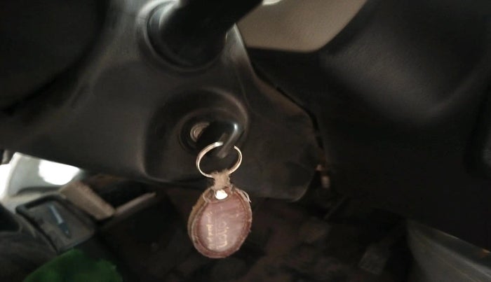 2023 Maruti Eeco 5 STR AC CNG, CNG, Manual, 30,077 km, interior