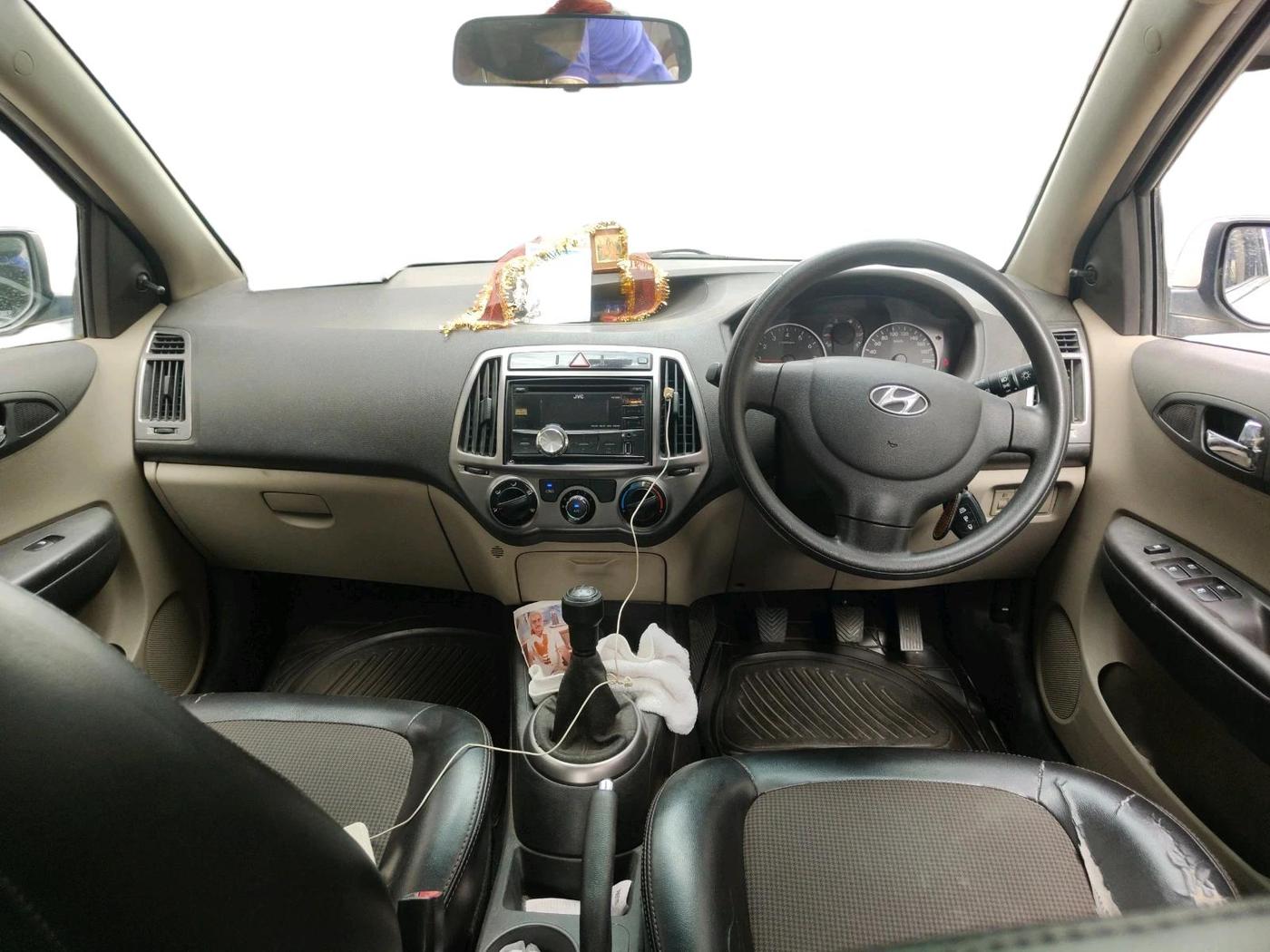 2012 Hyundai i20 MAGNA 1.2, Petrol, Manual, 26,056 km, interior