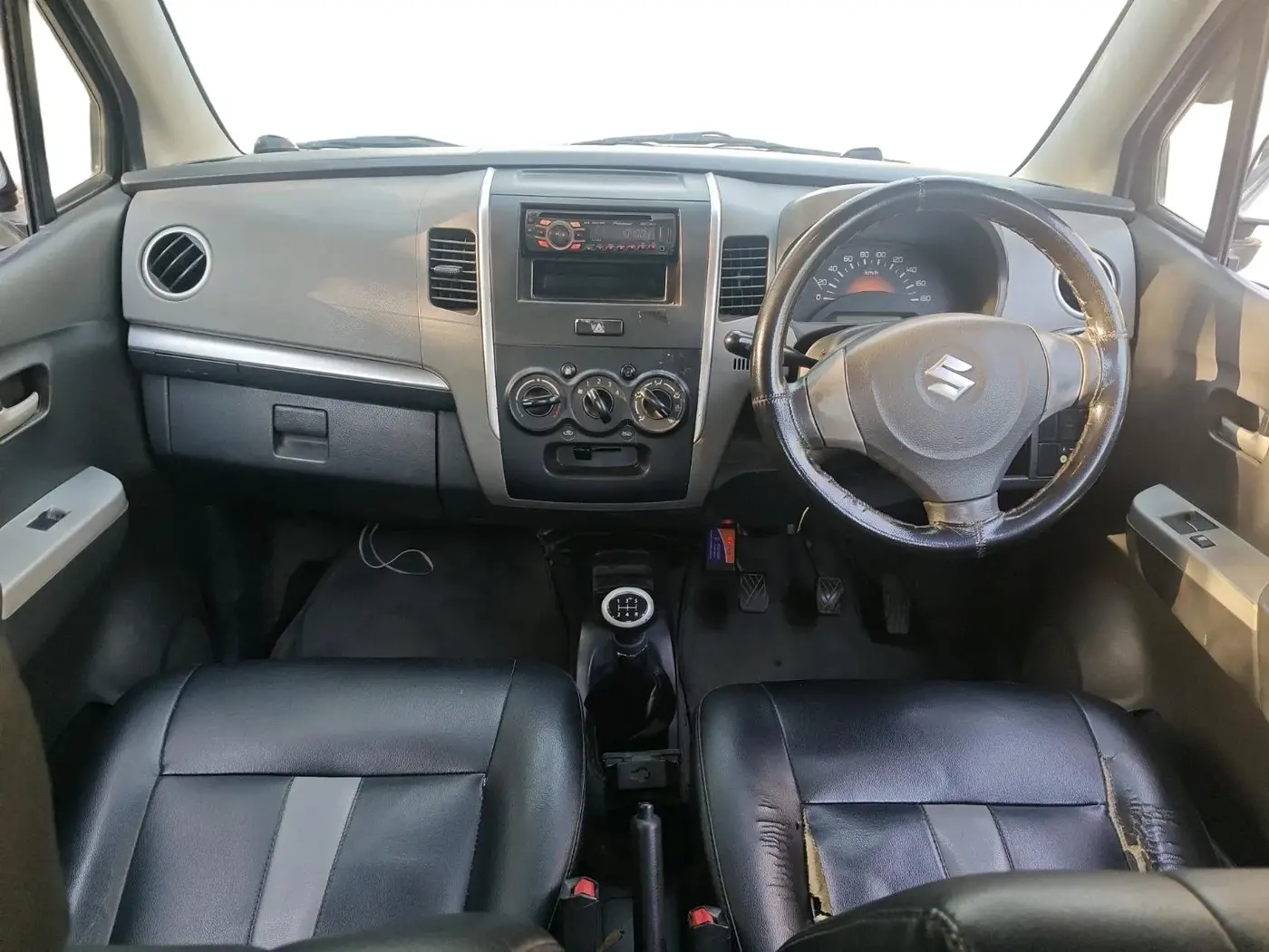 2011 Maruti Wagon R 1.0 LXI CNG, CNG, Manual, 1,32,833 km, interior