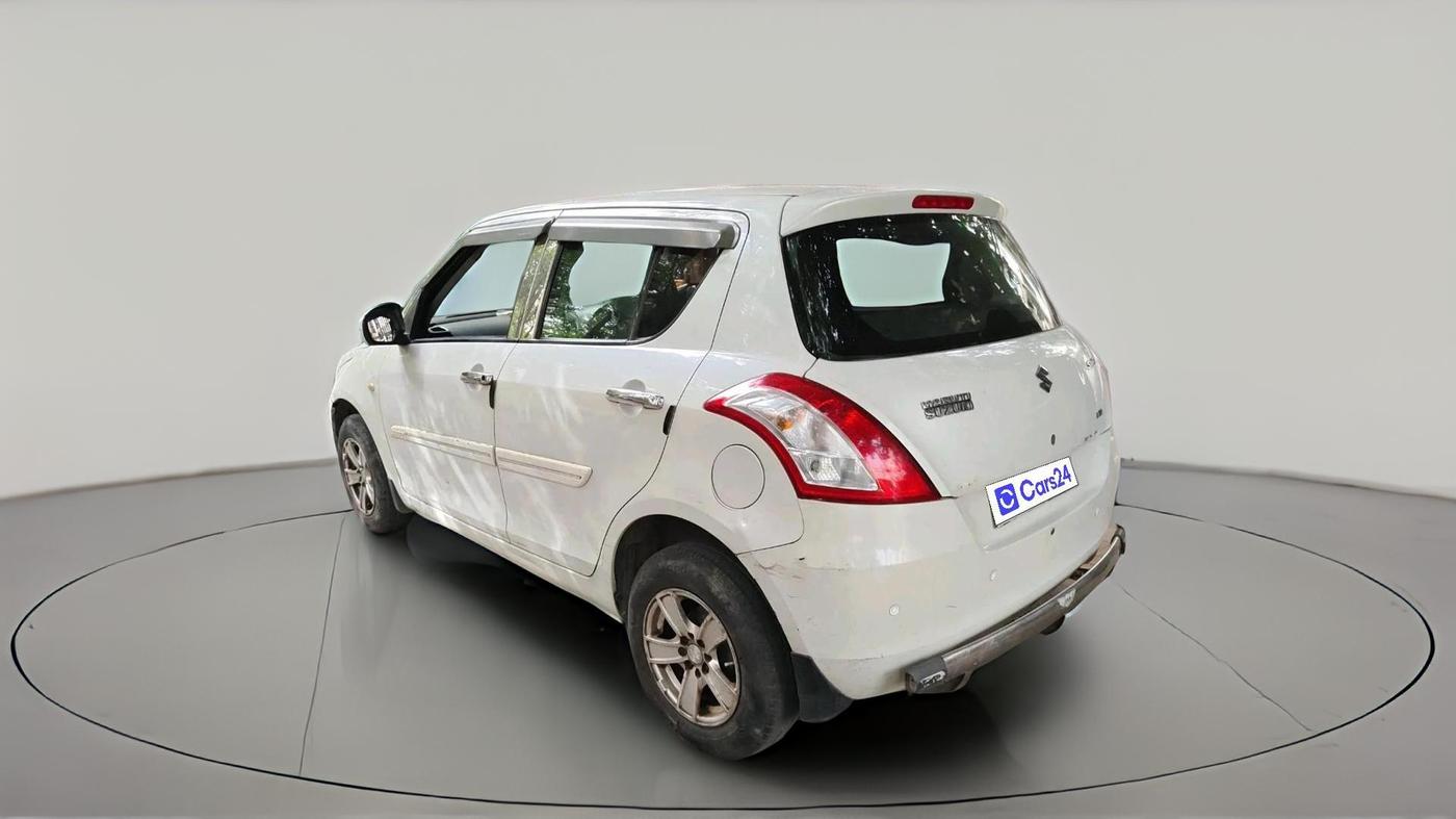 2012 Maruti Swift LXI, CNG, Manual, 96,036 km, exterior