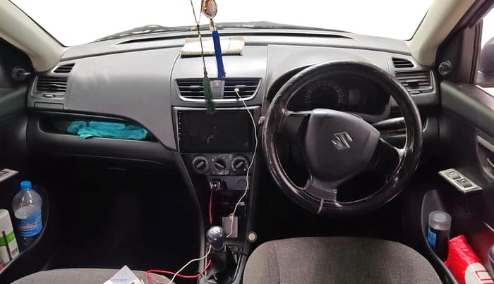 2012 Maruti Swift LXI, CNG, Manual, 96,036 km, interior