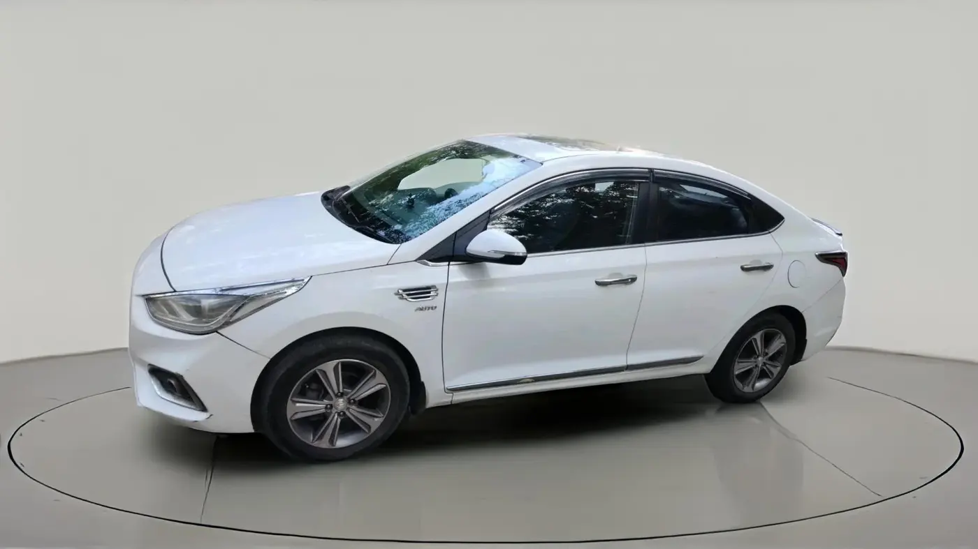 2018 Hyundai Verna 1.6 CRDI SX + AT, Diesel, Automatic, 1,26,828 km, exterior