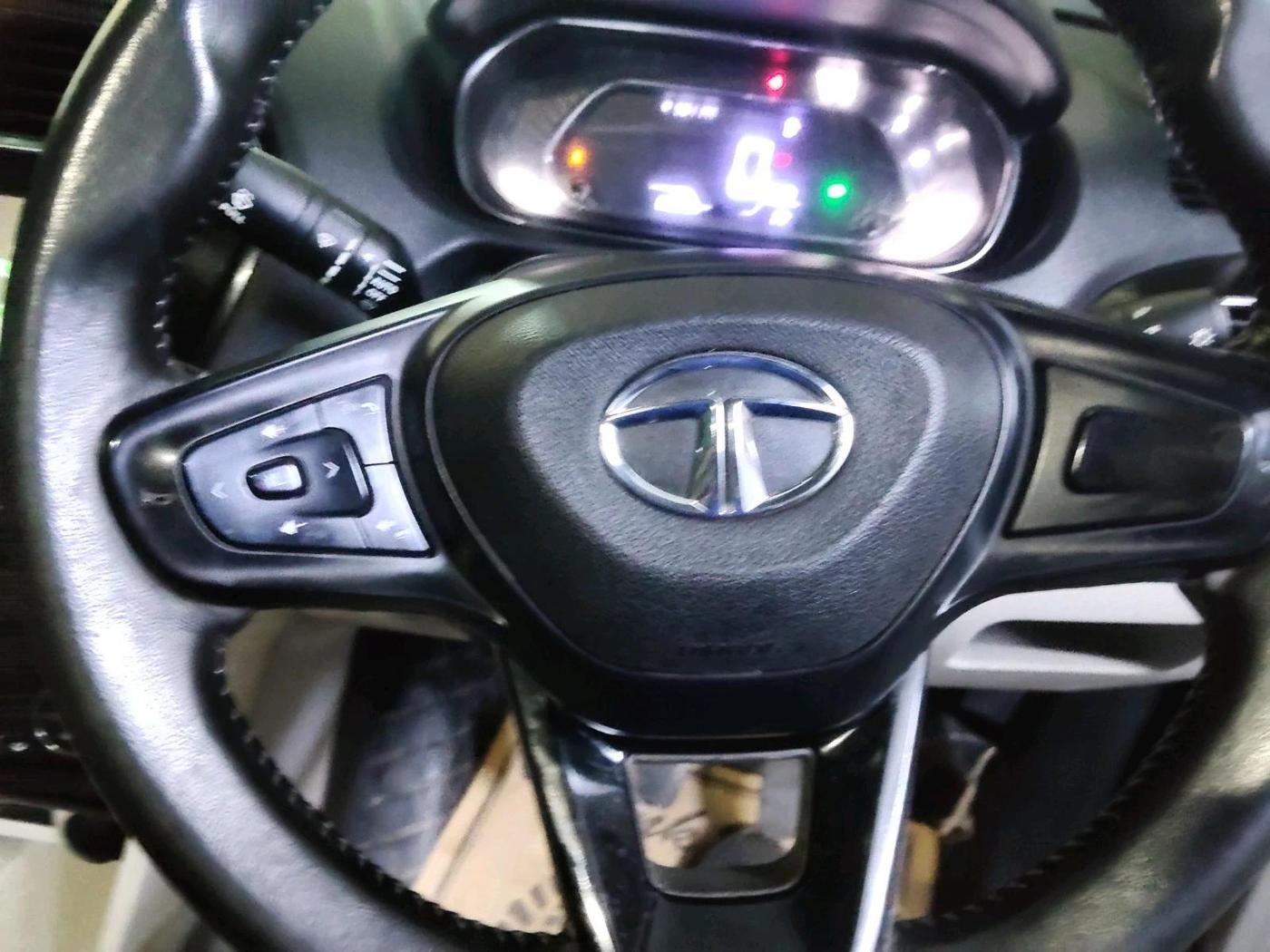2022 Tata TIGOR XZ PLUS CNG, CNG, Manual, 69,835 km, interior