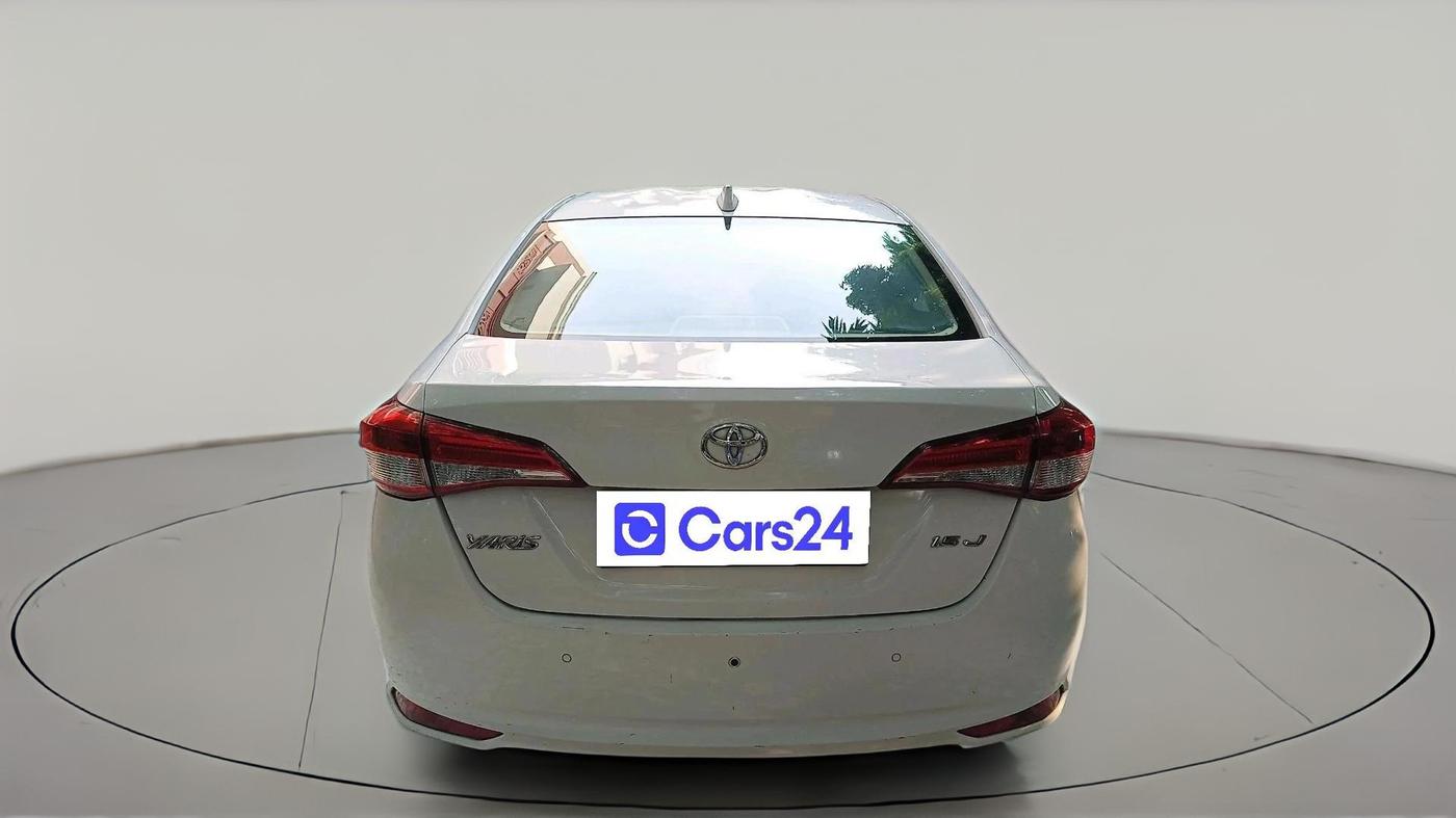 2021 Toyota YARIS J CVT, Petrol, Automatic, 41,697 km, exterior