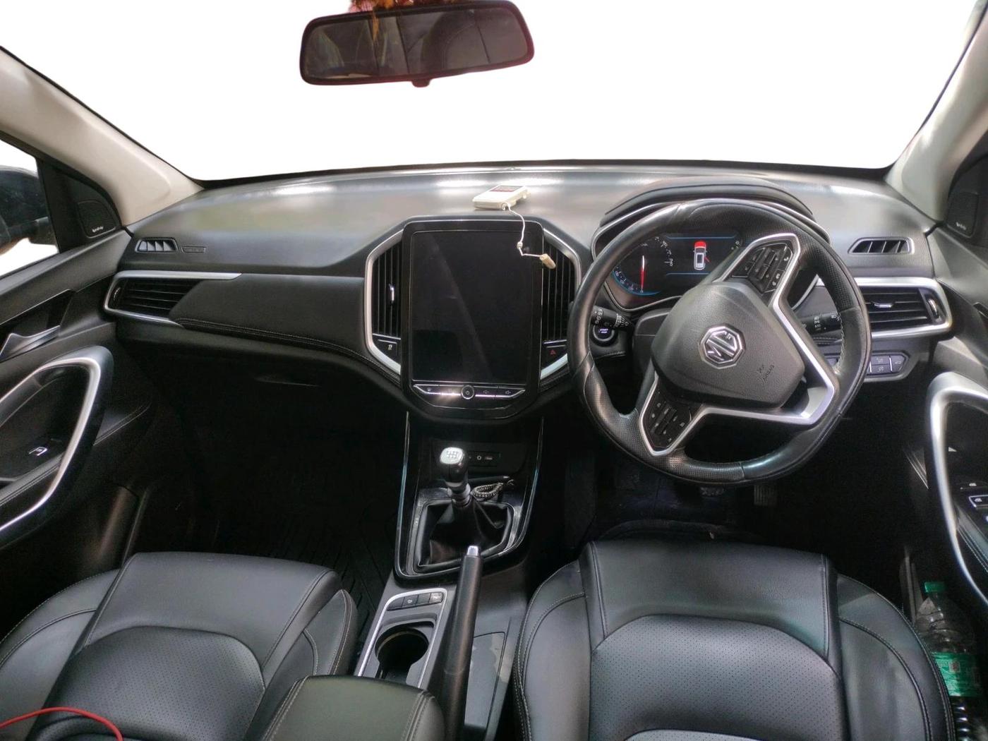 2020 MG HECTOR SHARP 2.0 DIESEL, Diesel, Manual, 1,86,085 km, interior