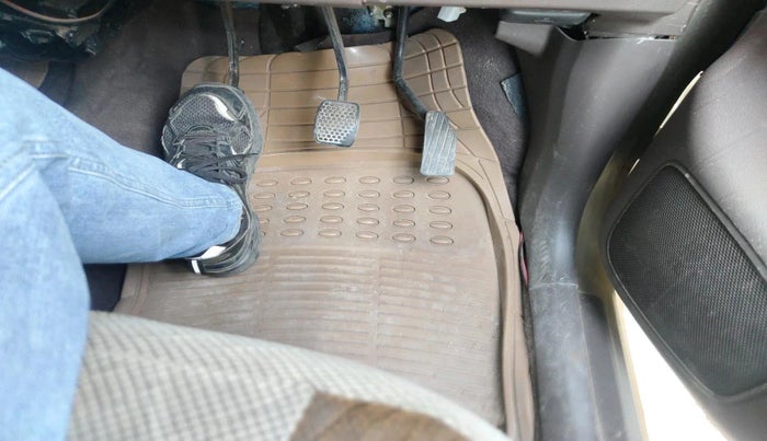 2011 Maruti Zen Estilo LXI, Petrol, Manual, 1,23,299 km, interior