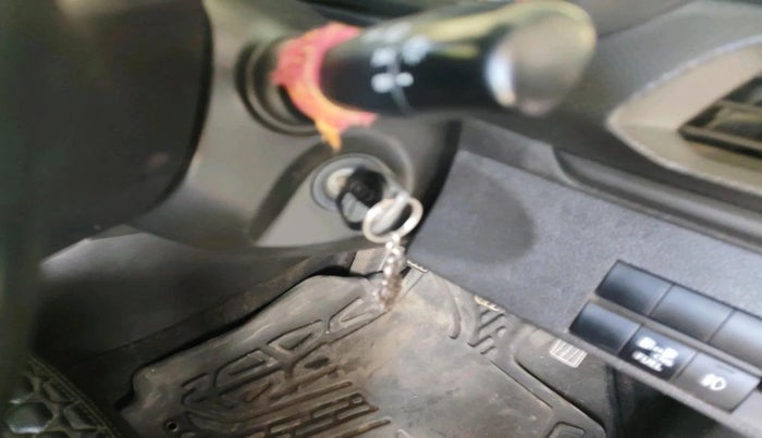 2023 Maruti BREZZA LXI S- CNG, CNG, Manual, 81,017 km, interior