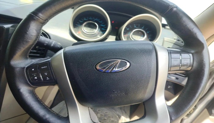 2016 Mahindra XUV500 W6, Diesel, Manual, 1,09,185 km, interior