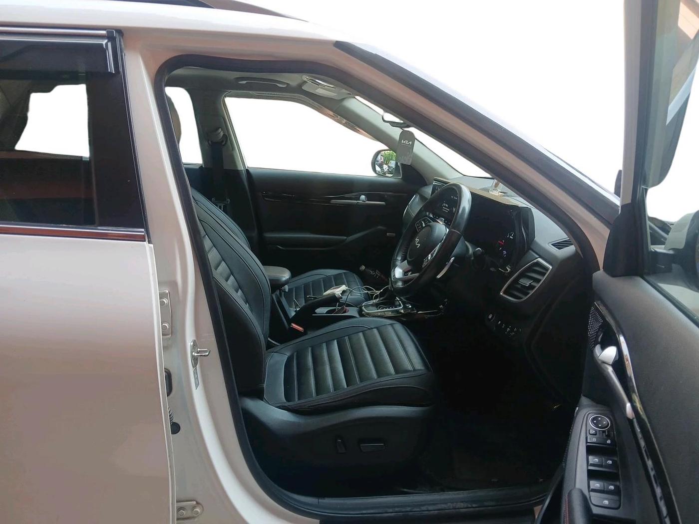 2022 KIA SELTOS GTX PLUS AT 1.5 DIESEL, Diesel, Automatic, 60,136 km, interior