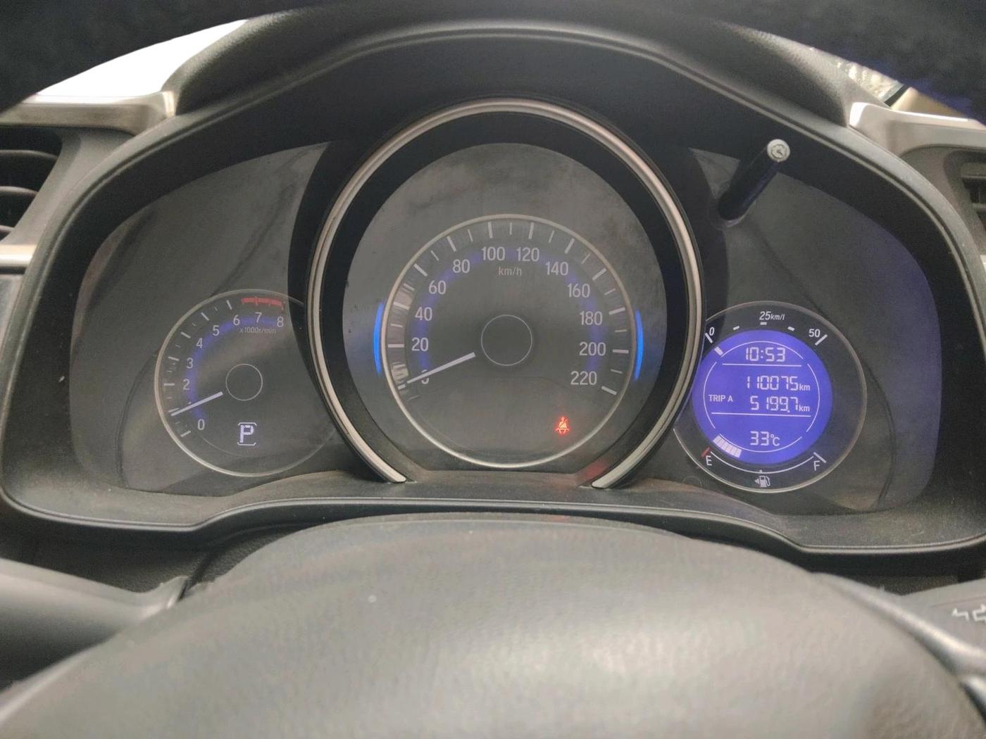 2015 Honda Jazz 1.2L I-VTEC V AT, Petrol, Automatic, 1,10,075 km, interior