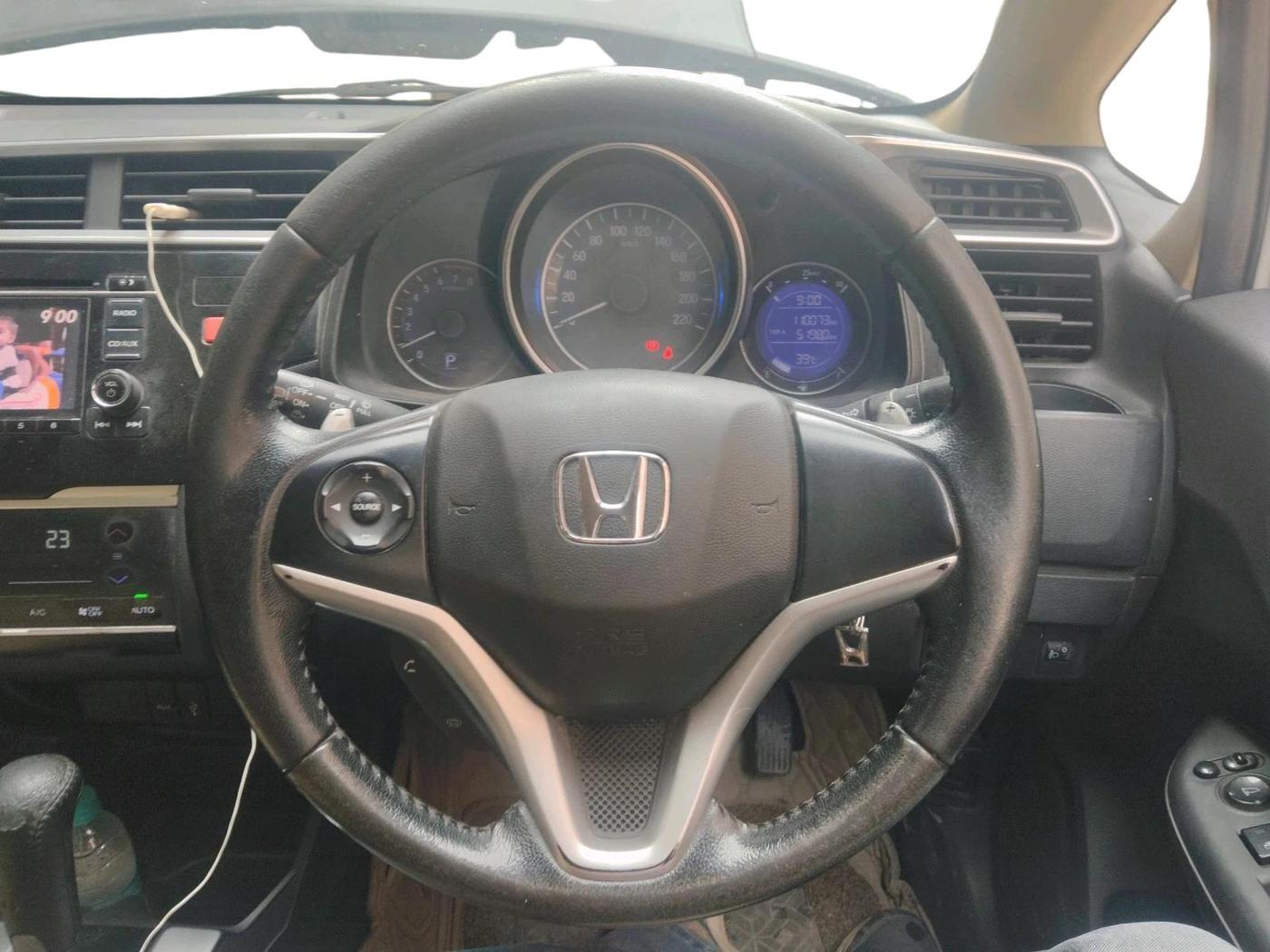 2015 Honda Jazz 1.2L I-VTEC V AT, Petrol, Automatic, 1,10,075 km, interior