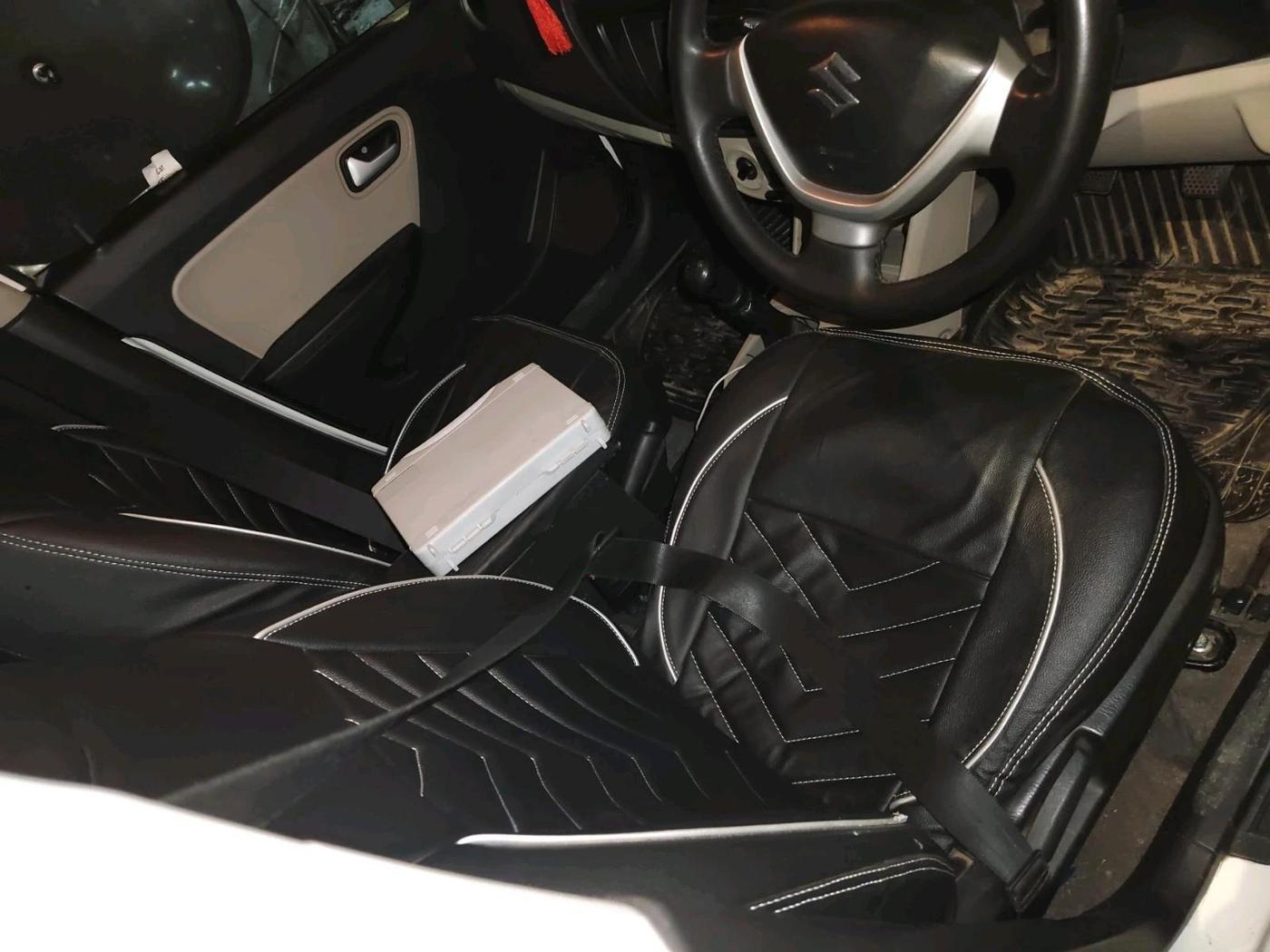 2022 Maruti Alto LXI OPT CNG, CNG, Manual, 33,114 km, interior