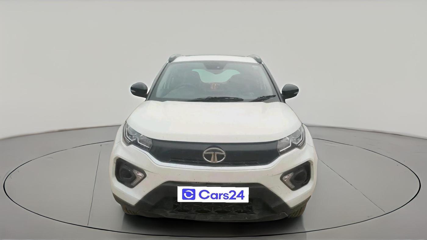 2023 Tata NEXON XM PLUS SUNROOF PETROL, Petrol, Manual, 3,947 km, exterior
