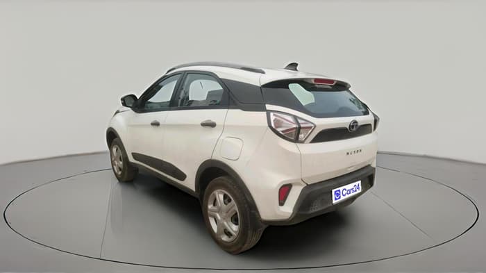 2023 Tata NEXON XM PLUS SUNROOF PETROL, Petrol, Manual, 3,947 km, exterior