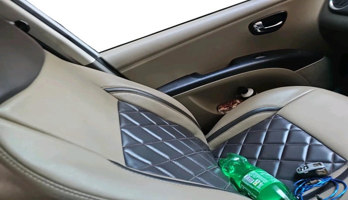 2012 Hyundai i10 SPORTZ 1.2, Petrol, Manual, 23,470 km, interior