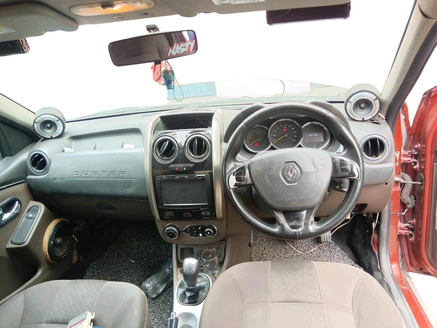 2016 Renault Duster 110 PS RXS 4X2 AMT DIESEL, Diesel, Automatic, 85,776 km, interior