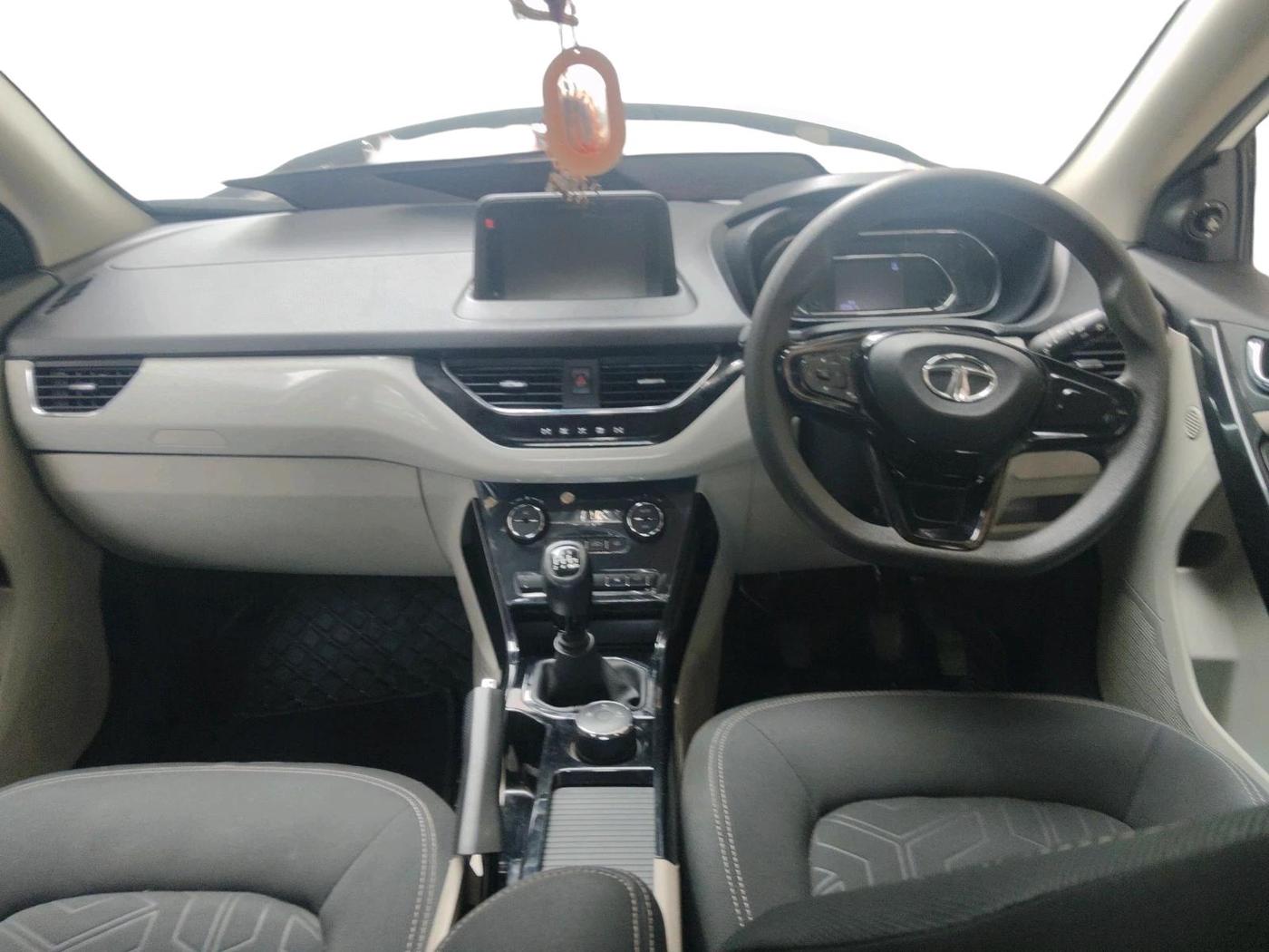 2021 Tata NEXON XZ PLUS PETROL, Petrol, Manual, 30,967 km, interior