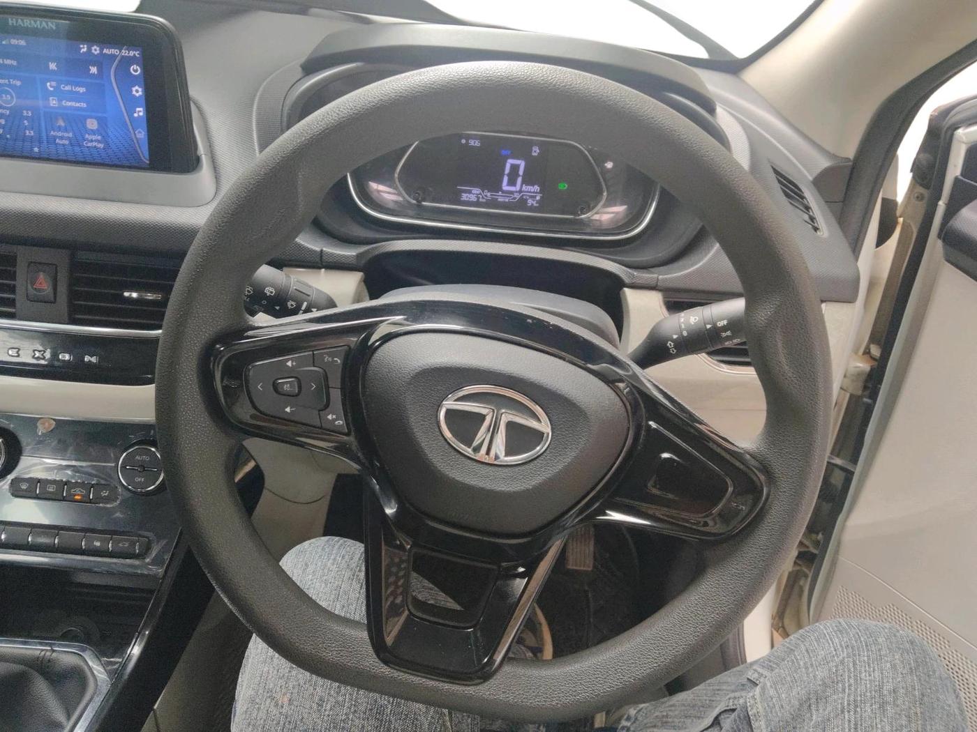 2021 Tata NEXON XZ PLUS PETROL, Petrol, Manual, 30,967 km, interior