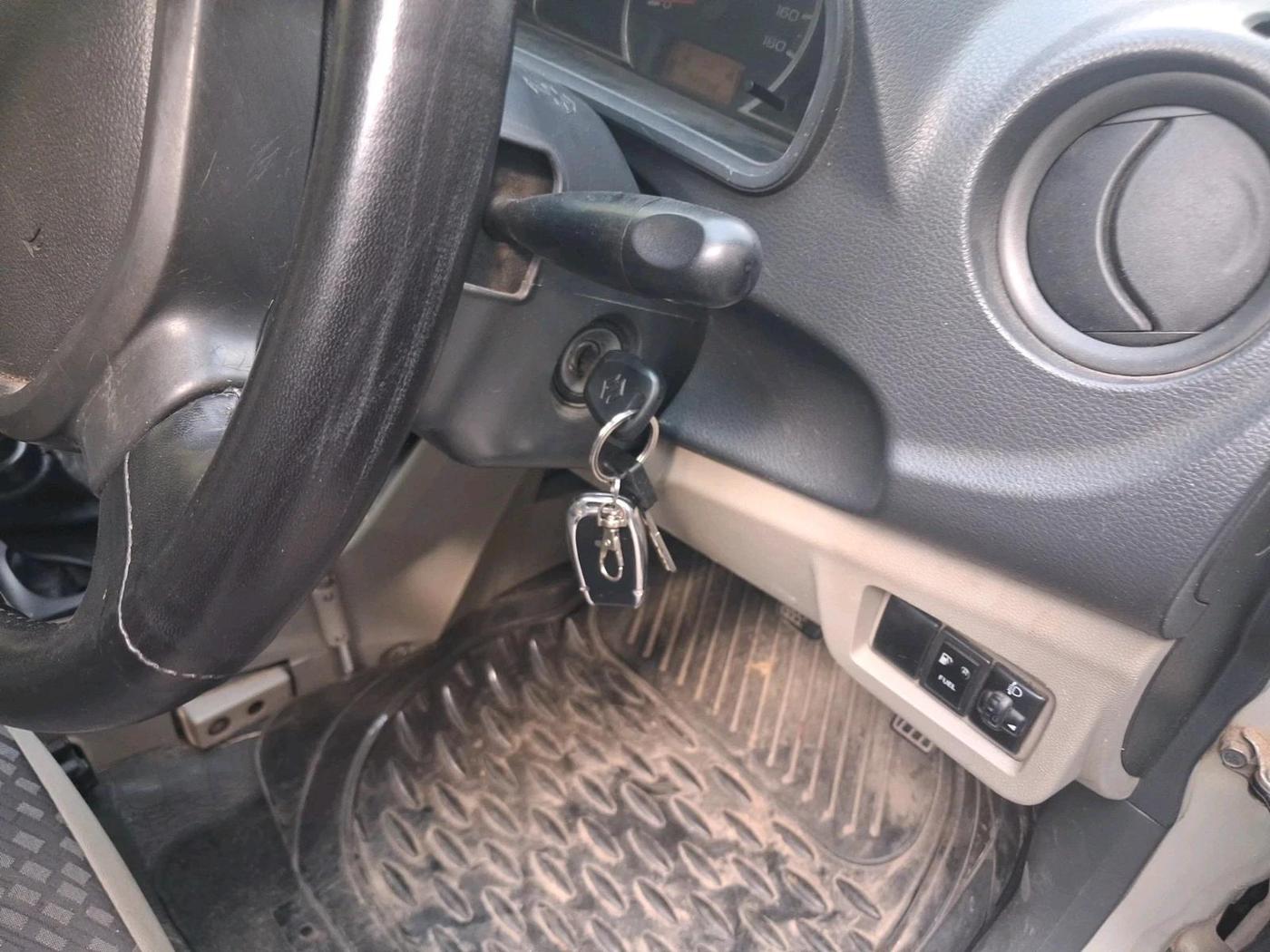 2014 Maruti Alto K10 LXI CNG, CNG, Manual, 95,412 km, interior