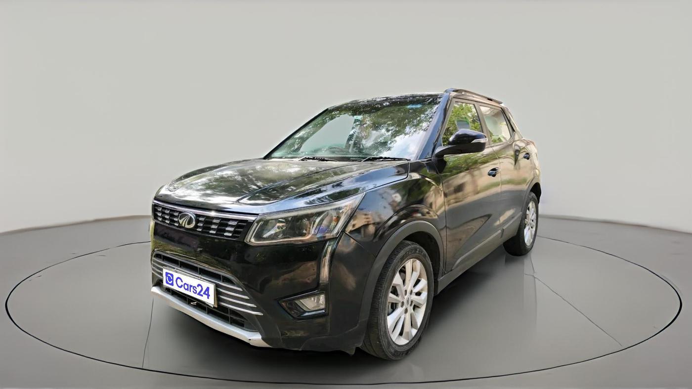 2020 Mahindra XUV300 W8 1.2 PETROL, Petrol, Manual, 93,940 km, exterior