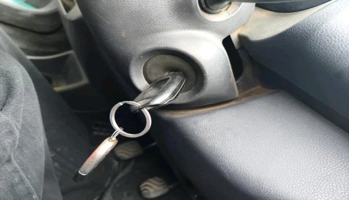 2016 Renault Kwid STD, Petrol, Manual, 88,788 km, interior