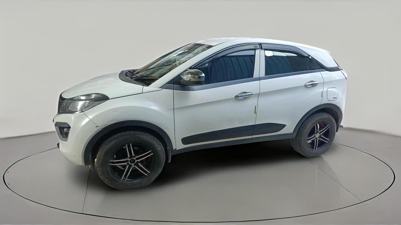 2018 Tata NEXON XMA DIESEL, Diesel, Automatic, 1,33,124 km, exterior