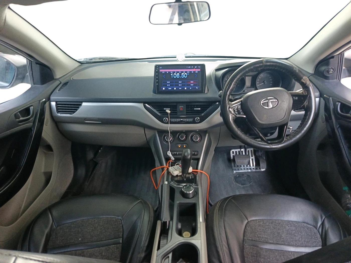 2018 Tata NEXON XMA DIESEL, Diesel, Automatic, 1,33,124 km, interior