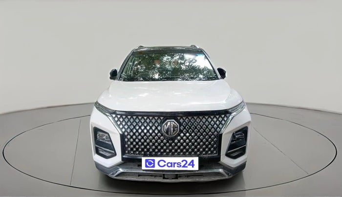 2023 MG HECTOR PLUS SAVVY PRO 1.5 TURBO CVT 6 STR, Petrol, Automatic, 10,512 km, exterior