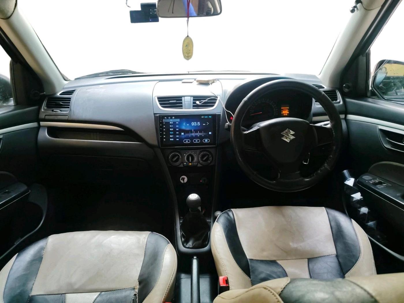 2017 Maruti Swift LXI (O), Petrol, Manual, 96,890 km, interior