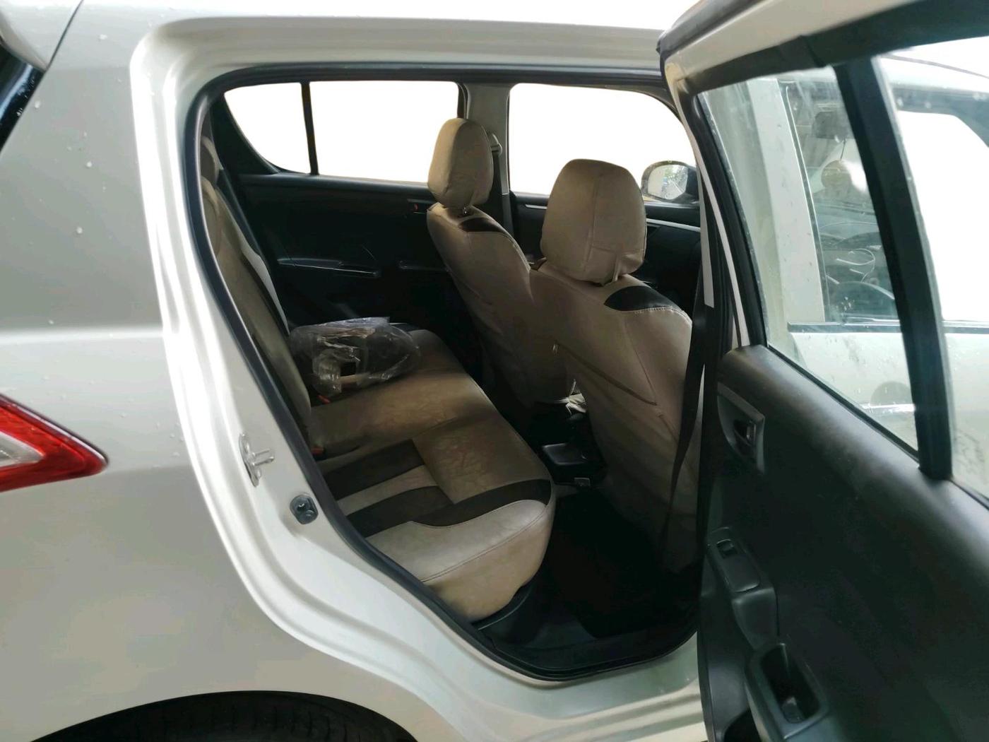2017 Maruti Swift LXI (O), Petrol, Manual, 96,890 km, interior