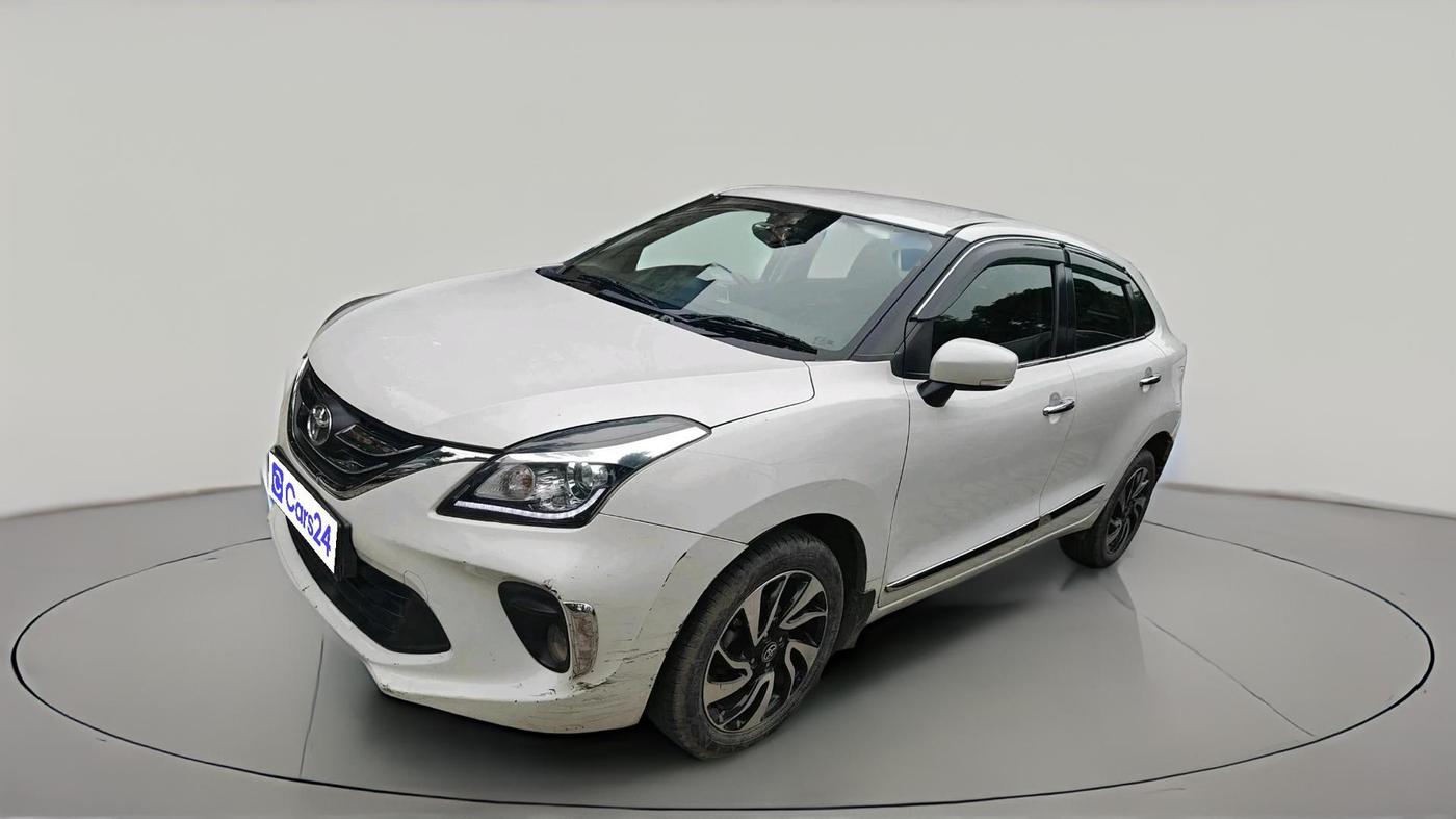 2021 Toyota Glanza V, Petrol, Manual, 39,933 km, exterior