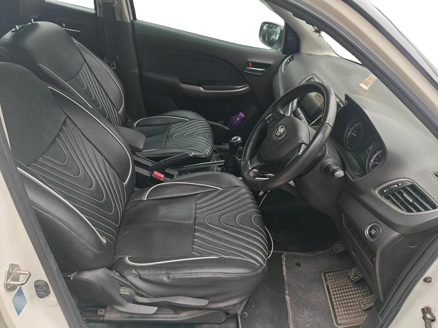 2021 Toyota Glanza V, Petrol, Manual, 39,933 km, interior