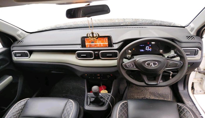 2023 Tata PUNCH ADVENTURE MT CNG , CNG, Manual, 58,709 km, interior