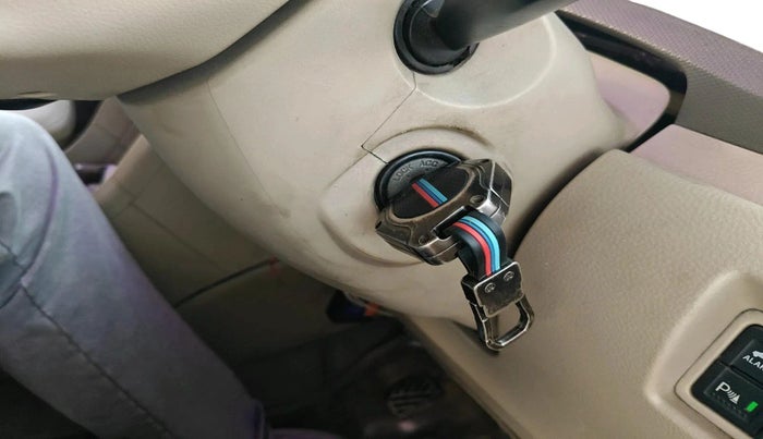 2016 Maruti Ertiga VXI, Petrol, Manual, 84,421 km, interior