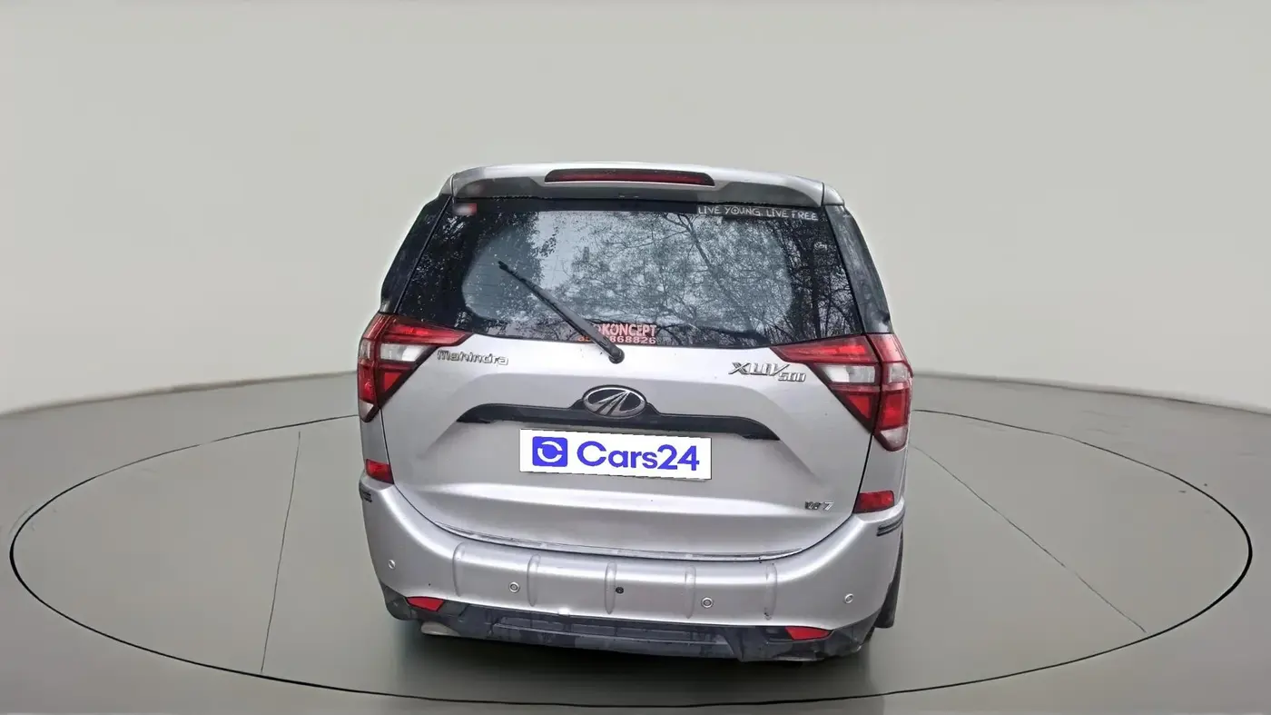 2018 Mahindra XUV500 W7, Diesel, Manual, 81,228 km, exterior