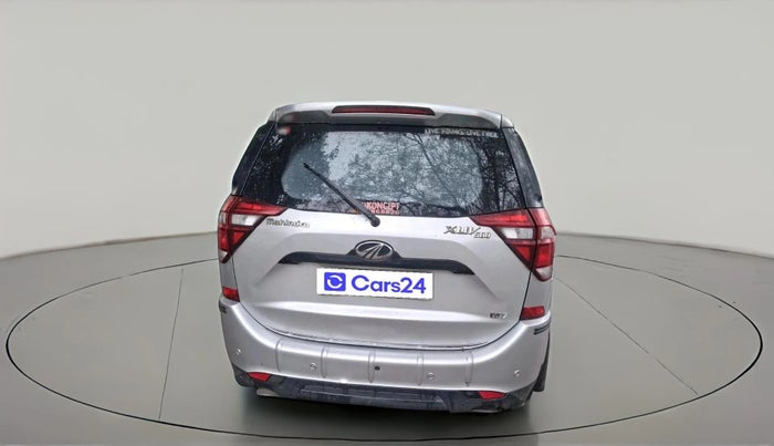 2018 Mahindra XUV500 W7, Diesel, Manual, 81,228 km, exterior