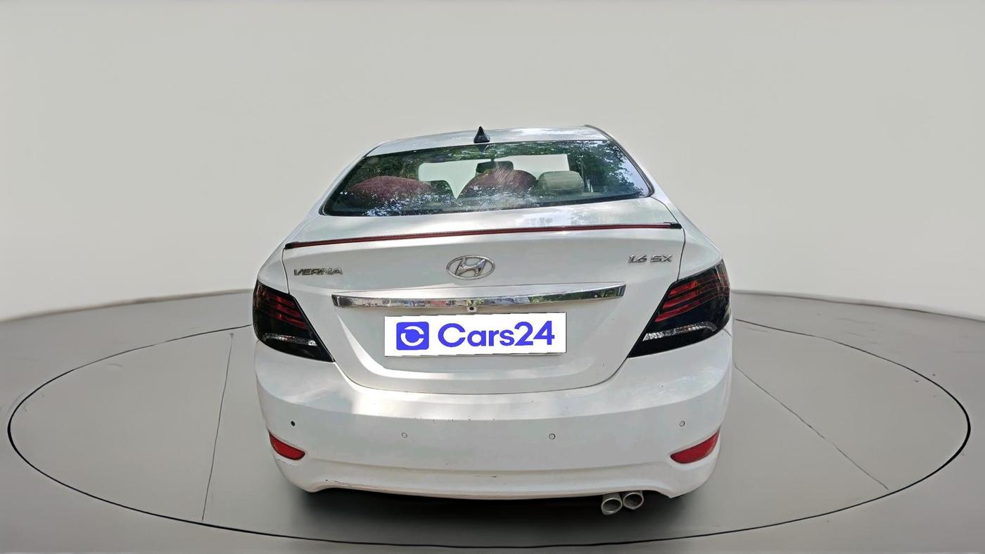 2013 Hyundai Verna FLUIDIC 1.6 VTVT SX, Petrol, Manual, 1,25,351 km, exterior