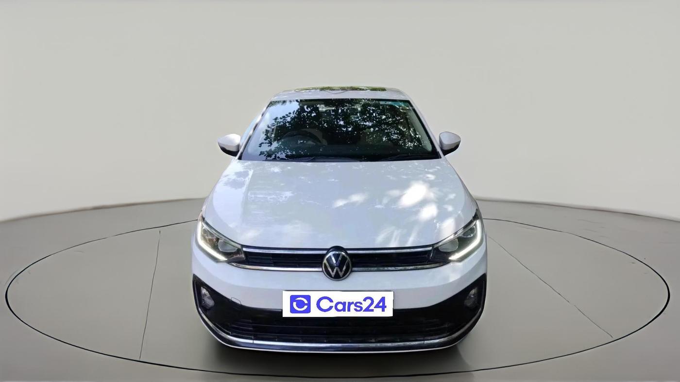 2024 Volkswagen VIRTUS TOPLINE TSI 1.0 MT, Petrol, Manual, 22,568 km, exterior
