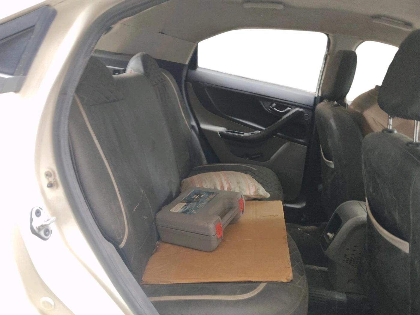 2019 Tata NEXON XM PETROL, CNG, Manual, 40,031 km, interior