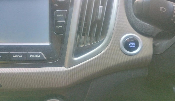 2016 Hyundai Creta SX PLUS 1.6 PETROL, Petrol, Manual, 1,02,880 km, interior