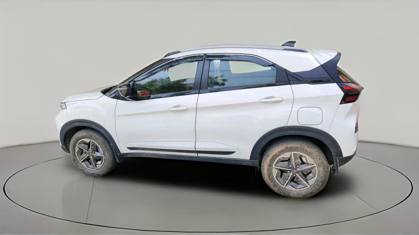 2023 Tata NEXON CREATIVE + SUNROOF 1.2 PETROL, Petrol, Manual, 14,706 km, exterior
