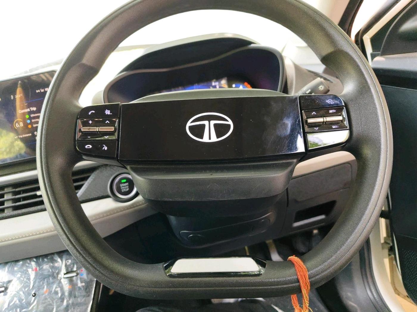 2023 Tata NEXON CREATIVE + SUNROOF 1.2 PETROL, Petrol, Manual, 14,706 km, interior