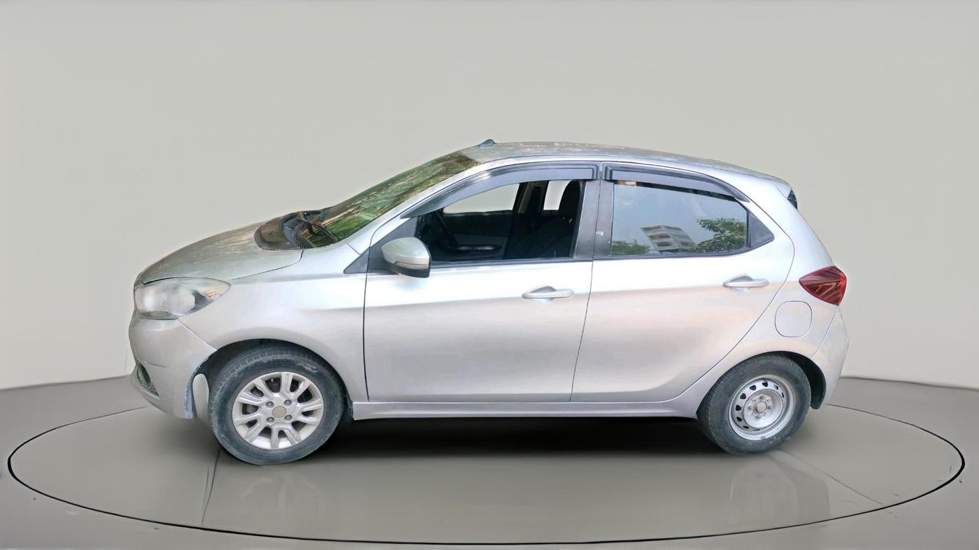 2018 Tata Tiago XZ PETROL, CNG, Manual, 65,208 km, exterior