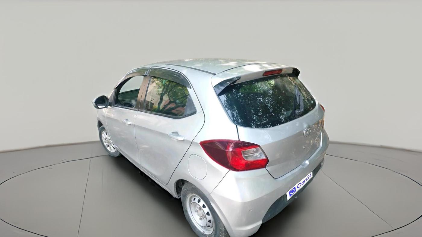 2018 Tata Tiago XZ PETROL, CNG, Manual, 65,208 km, exterior