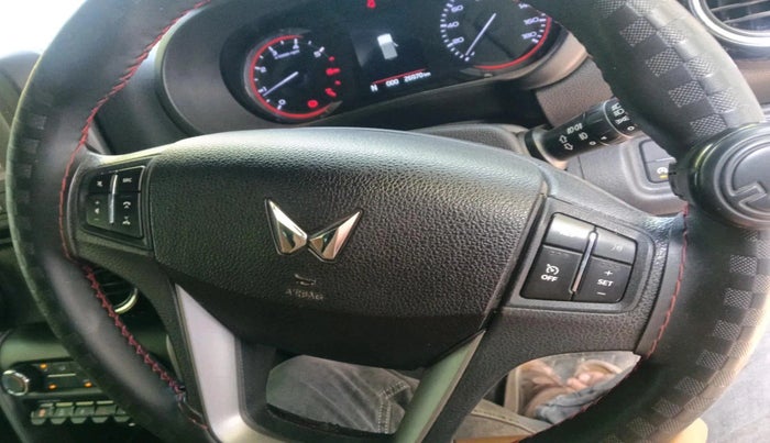 2023 Mahindra Thar LX HT PETROL 4WD MT, Petrol, Manual, 26,970 km, interior