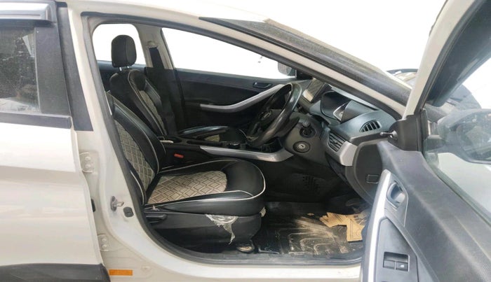 2022 Tata NEXON XE PETROL, Petrol, Manual, 23,148 km, interior