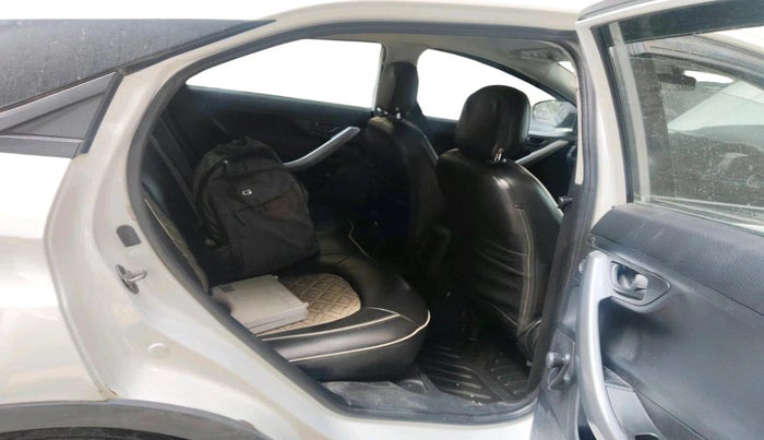 2022 Tata NEXON XE PETROL, Petrol, Manual, 23,148 km, interior