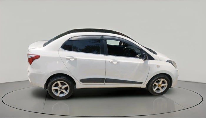 2018 Hyundai Xcent E+, CNG, Manual, 85,098 km, exterior